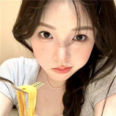 美女和液体人